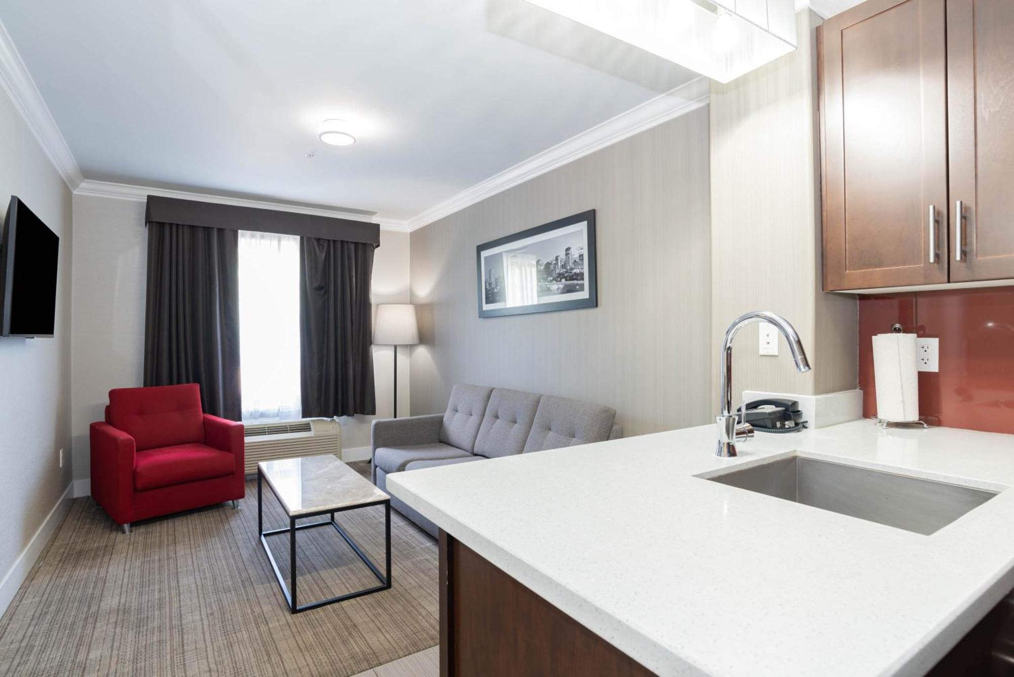 Hotel Sandman & South 3*