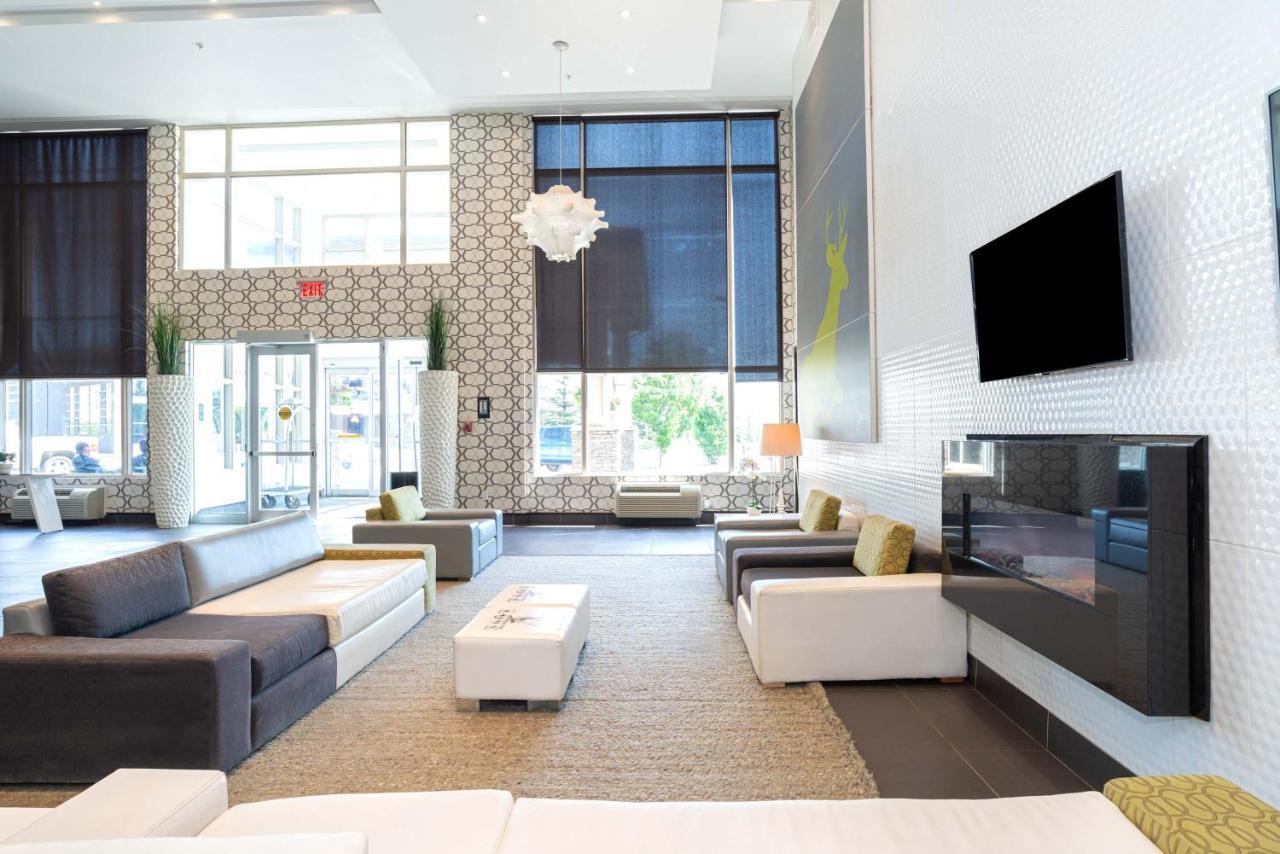 Sandman & South Hotel Calgary