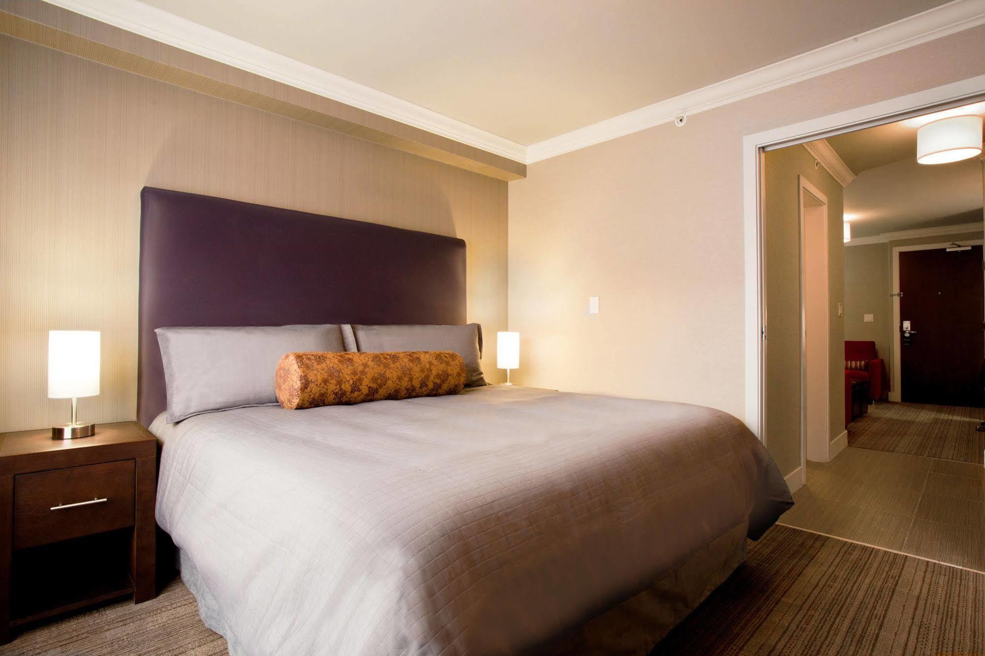 Hotel Sandman & South 3*
